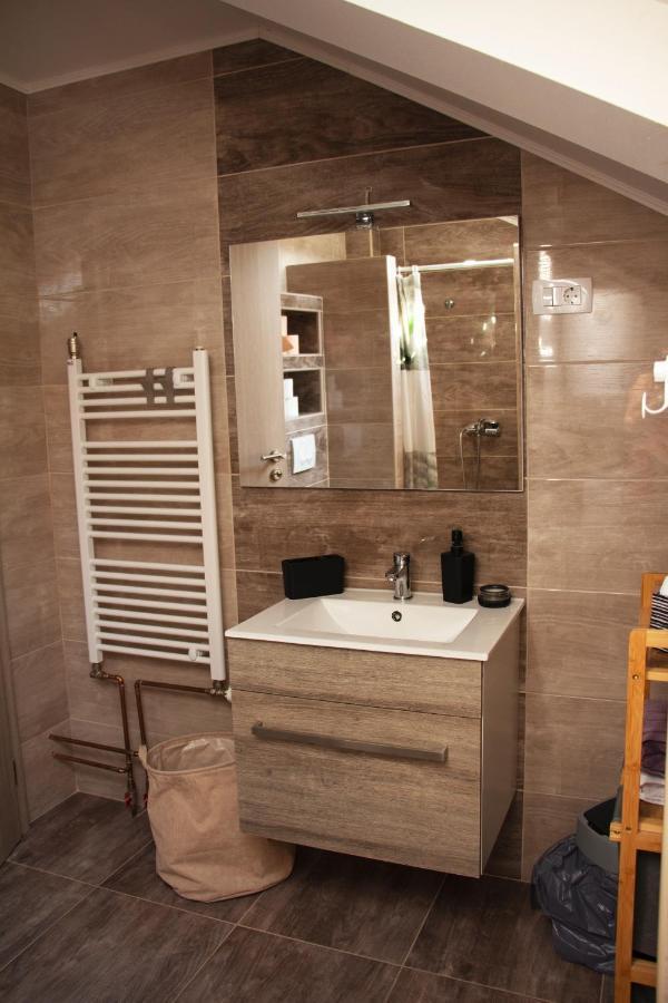 Timeless Apartment Gospic Luaran gambar